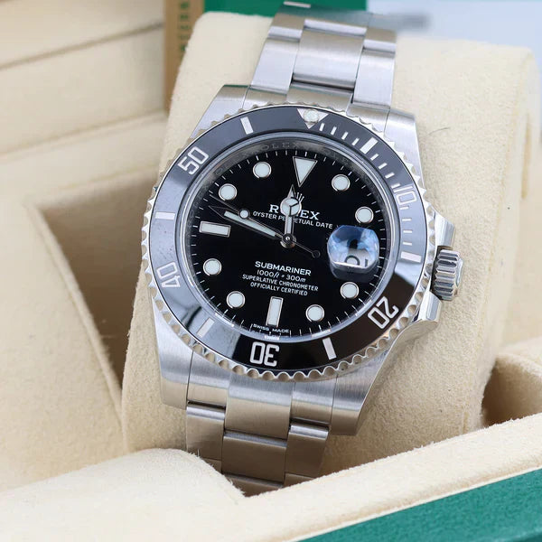 Rolex Submariner / Schwarz
